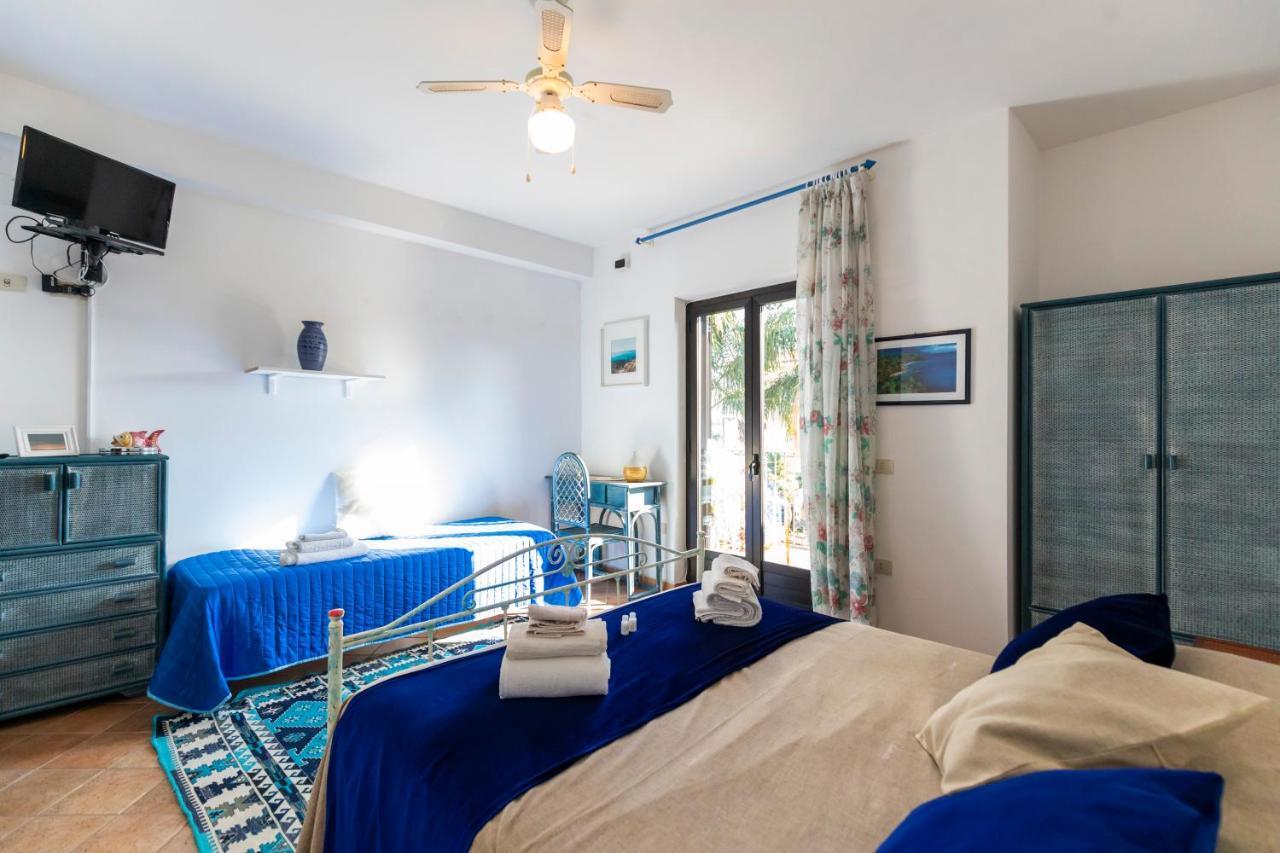 Villa Basilio Accommodation Ricadi Exterior foto